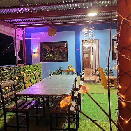 Marbeth Inn Coron Exterior photo