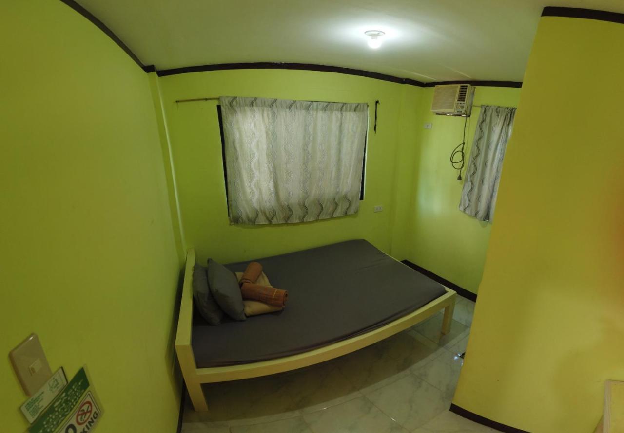 Marbeth Inn Coron Exterior photo