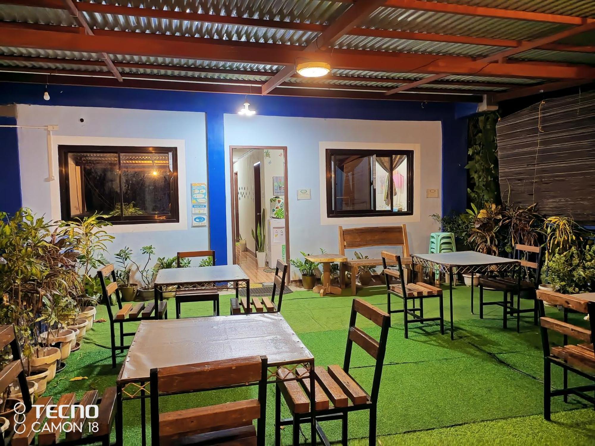 Marbeth Inn Coron Exterior photo